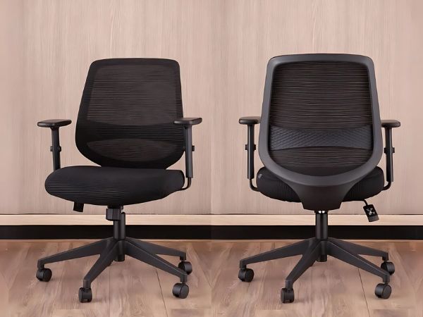 Task Chairs